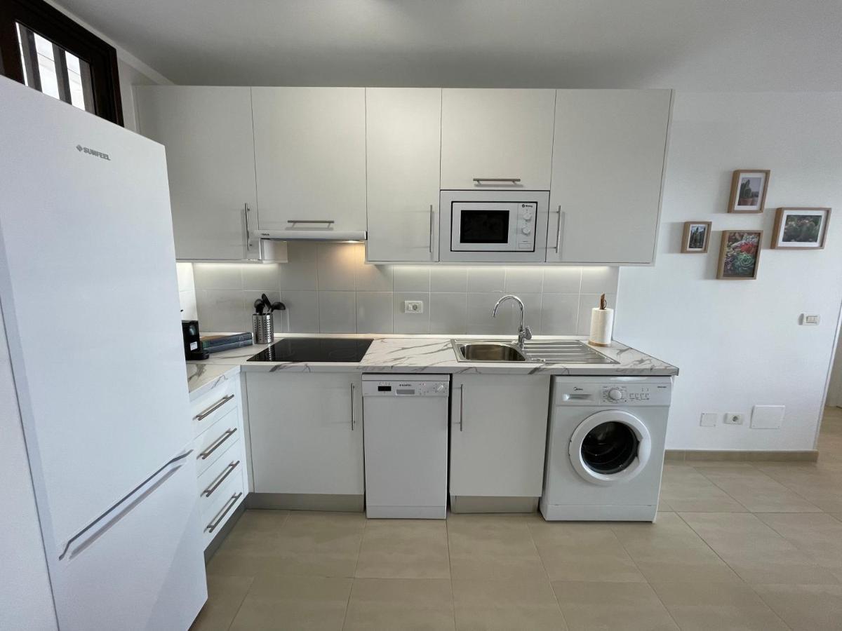 Achacay Sunset Apartment Los Cristianos  Exterior photo